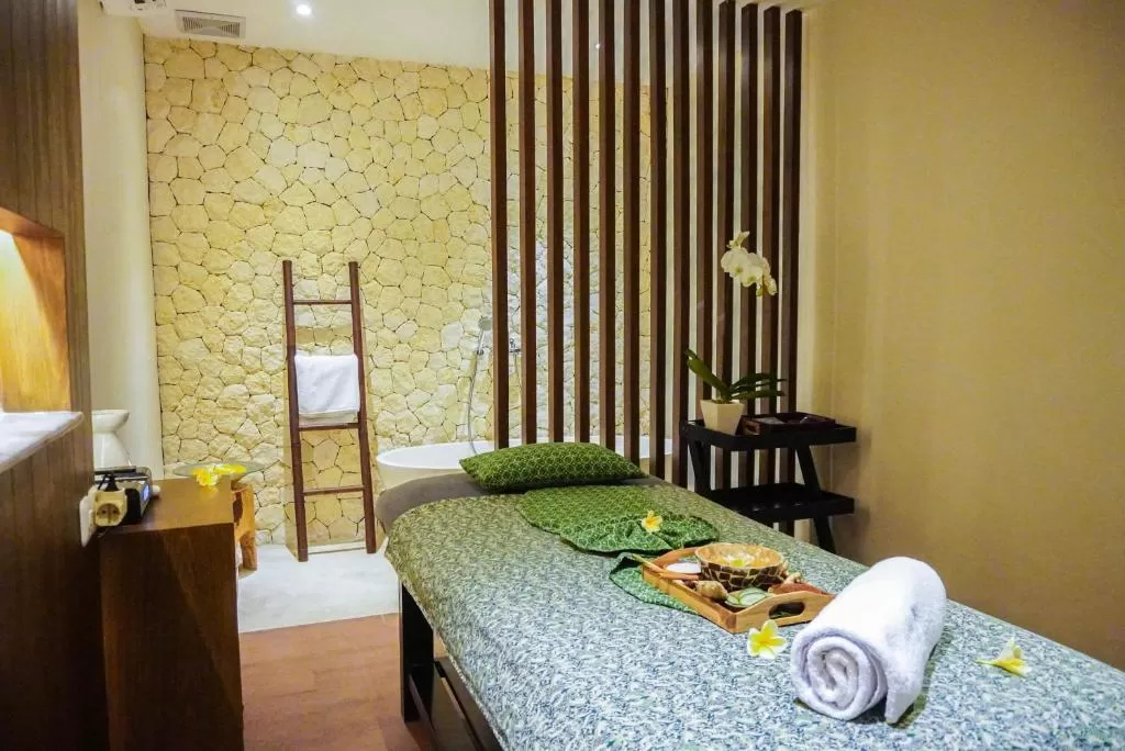 هتل فوراما سمینیاک|FuramaXclusive Ocean Beach Seminyak