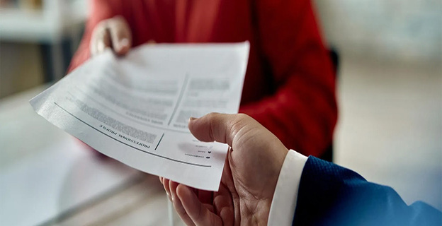 بررسی رزومه برای HSP